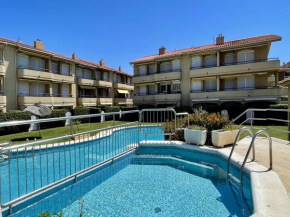 Apartment in Estartit with sea beach